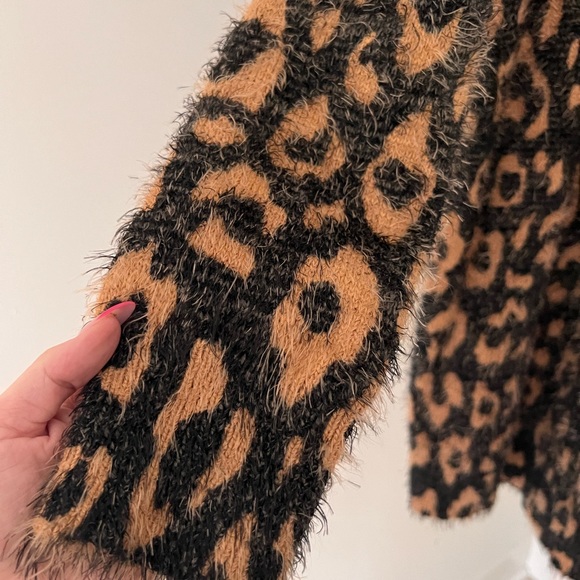 Mumu Fatima Turtleneck Dress- Fuzzy Leopard Knit - Picture 4 of 7